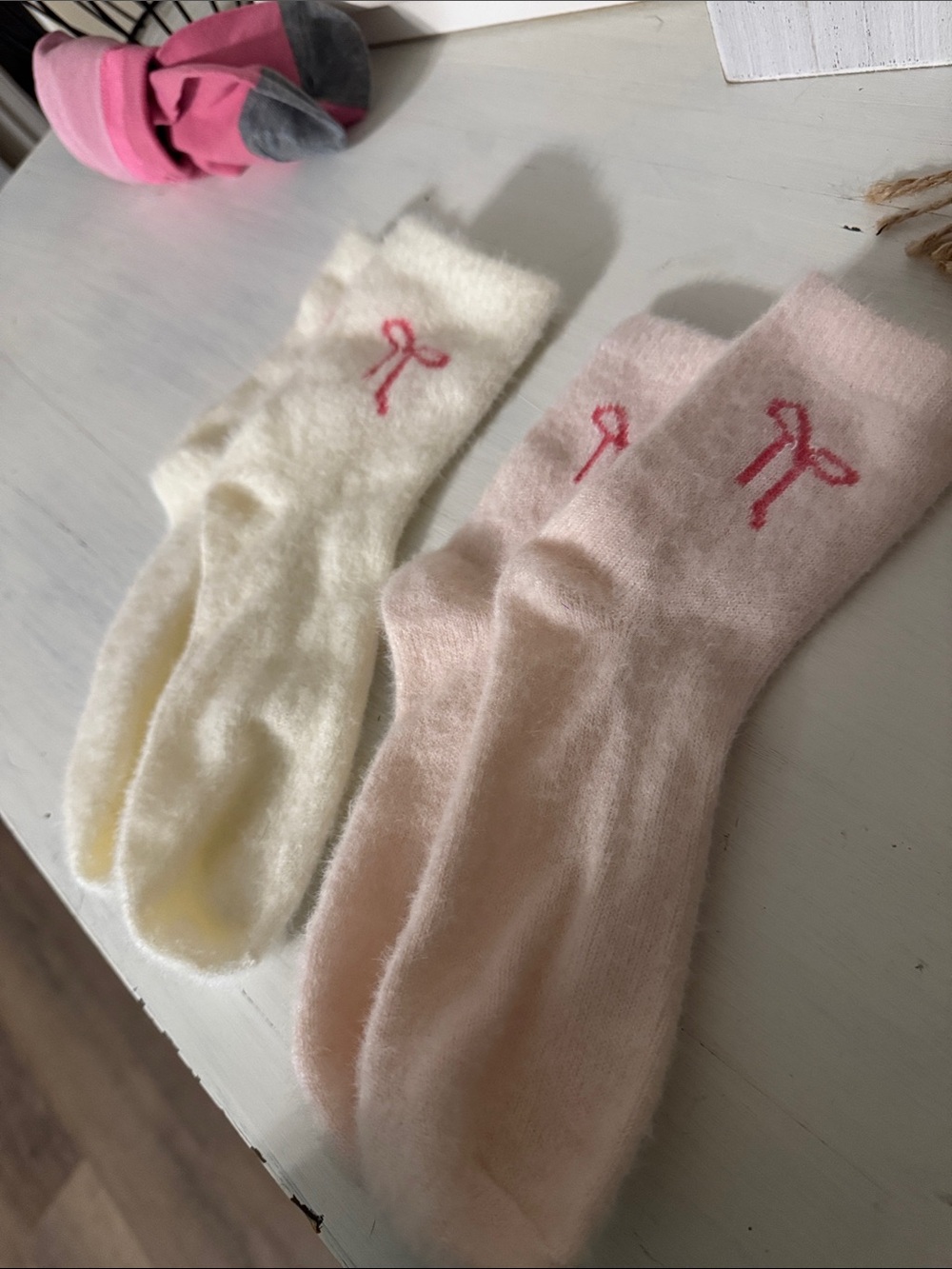 Women’s Fuzzy Socks with Bows (2 pairs)